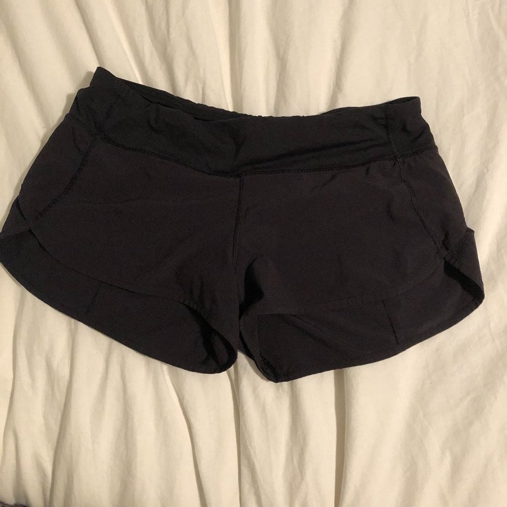 LULU LEMON shorts